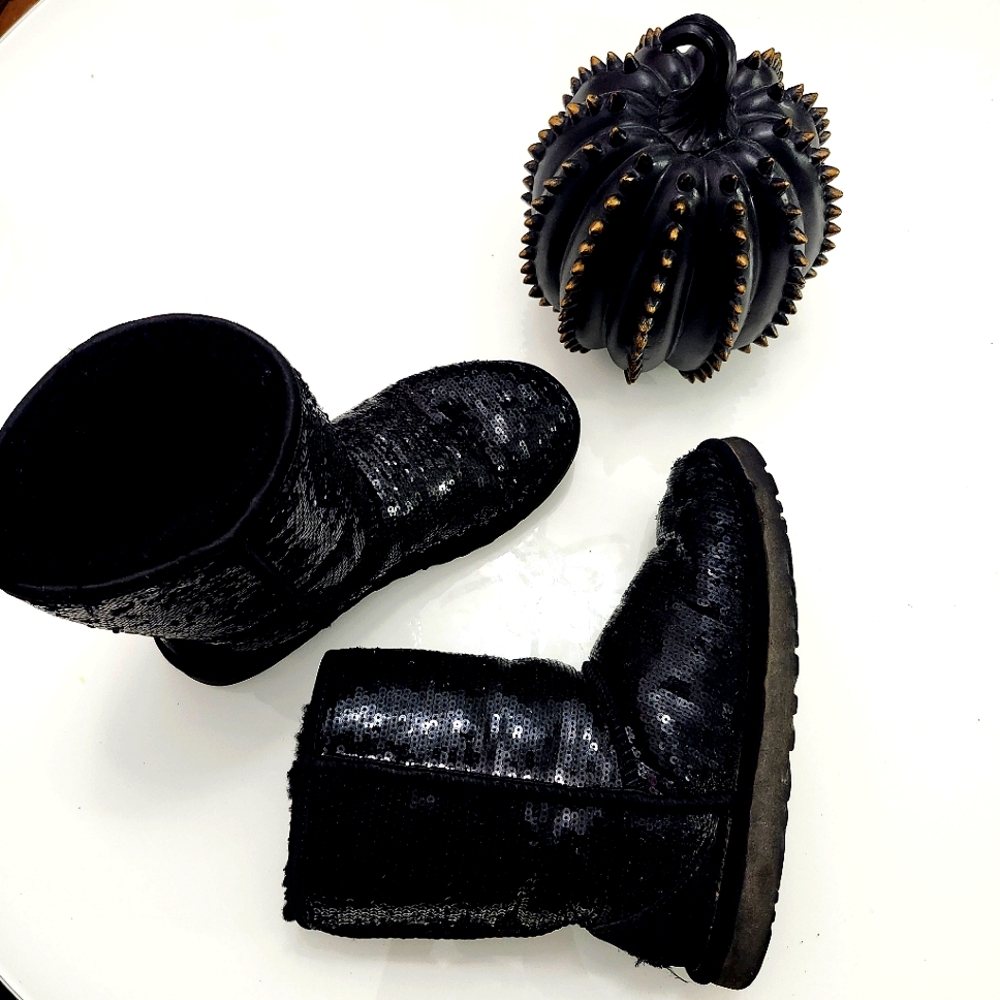 Uggs black sequin mid calf vintage boots